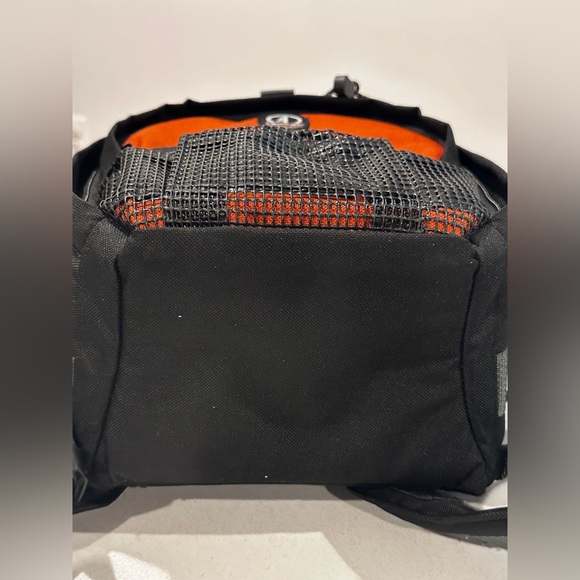 Tamrac 5273 Expedition 3, Compact and Expedition Level Photography Backpack 🎒 - Picture 12 of 16